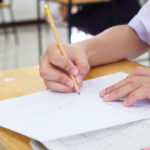 baremul de corectare la limba materna a fost publicat de ministerul educatiei cum se rezolvau subiectele de la bacalaureat 2026 6a7dbc10d2529