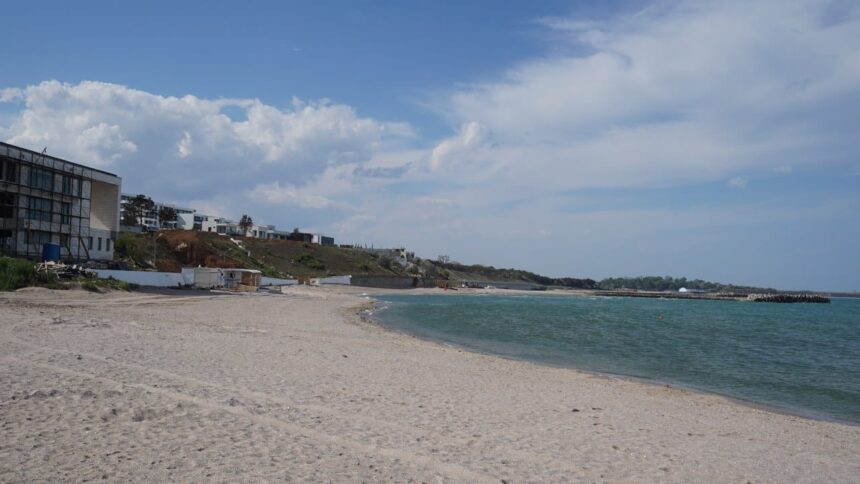 blocuri de 10 etaje langa mare fapaco pregateste un nou proiect urias in olimp 6a7e4a0791f59