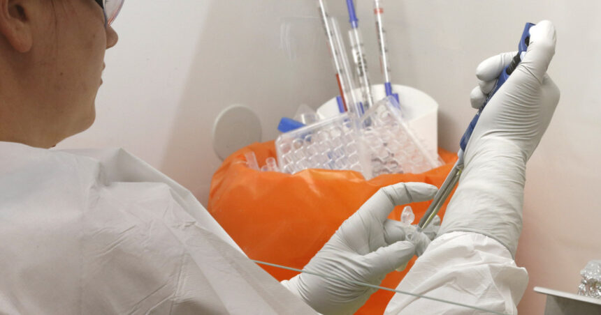 canada aproba primul studiu clinic al vaccinului moderna impotriva noii tulpini ebola care a ucis peste 1 700 de oameni 6a72f46b15e6c