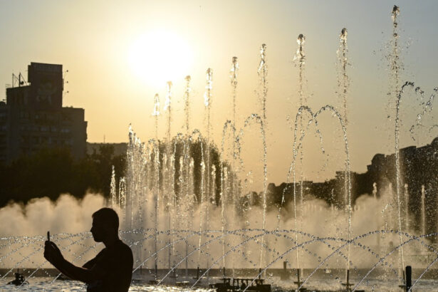 canicula si temperaturi extreme in bucuresti in ce zile se vor inregistra pana la 38 de grade prognoza speciala anm 6a706d74baaf5
