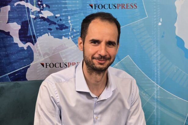catalin iacob usr vom vota impotriva proiectului prin care se doreste vanzarea unui teren in mamaia 6a887abdb0014
