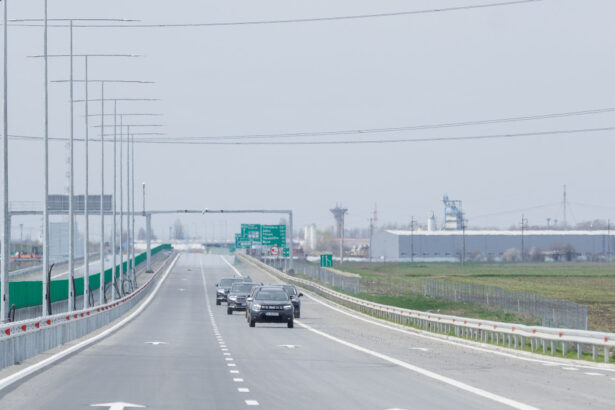 ce rol au lamelele verzi pe care le vezi pe autostrada detaliul important pentru siguranta soferilor 6a87e93d8d61b