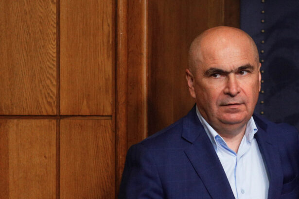 ce spune ilie bolojan despre publicarea declaratiei de avere a partenerei sale de viata 6a74a04bed6d2