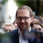 comitetul politic al usr l a reconfirmat pe dominic fritz in functia de presedinte al partidului 6a864f54c8f6e