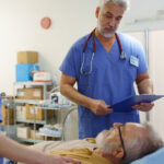 cum recunoastem rapid un accident vascular cerebral medicii explica primele semne si cand este necesara interventia de urgenta 6a85462bce033