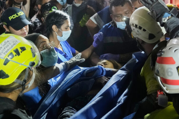 cutremur in columbia femeia care a supravietuit 37 de ore sub daramaturi a murit la spital as vrea ca totul sa se termine repede 6a80c5066ca24