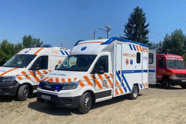 doi barbati au murit dupa ce au cazut intr un camin pentru apa uzata din judetul suceava 6a7b0088635cb