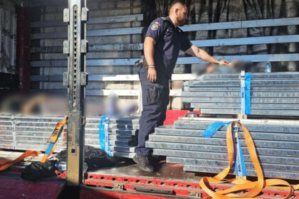 doi migranti din maroc intrati ilegal in romania au fost gasiti lesinati in semiremorca unui tir din turcia 6a6f1f70cd642
