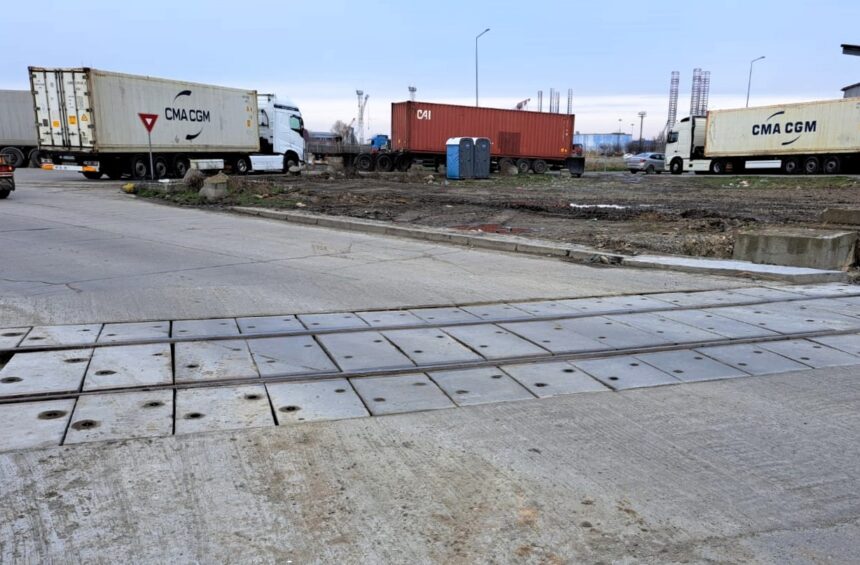 doua contracte in portul constanta pentru reabilitare de drumuri adjudecate de una dintre cele mai puternice companii din judet 6a90b8019f3b8