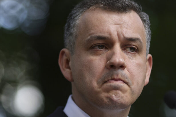 eugen tomac spune ca o majoritate parlamentara va fi generata de un dialog intens partidele trebuie sa fie mult mai flexibile 6a805cc66e10a