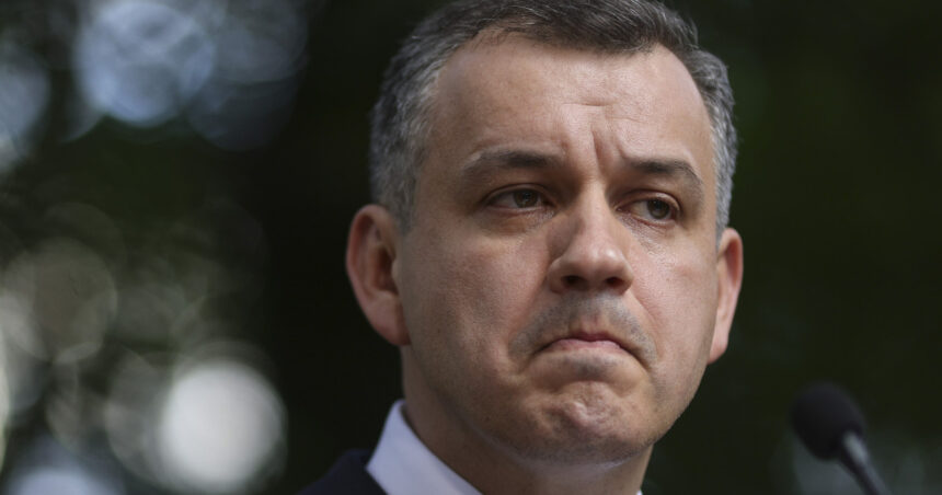 eugen tomac spune ca o majoritate parlamentara va fi generata de un dialog intens partidele trebuie sa fie mult mai flexibile 6a805cc66e10a