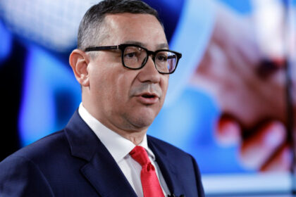 exclusiv victor ponta nicusor dan nu ar trebui sa l dea acum afara pe lucian pahontu pentru ca ar ceda unui santaj 6a91a954e2d44