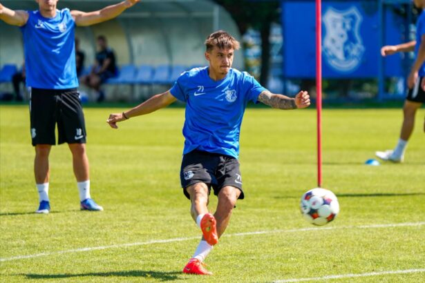 farul constanta joaca in cupa romaniei cu renegatii rezervele si juniorii 6a842ee1a8caa