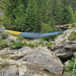foto accesul catre lacul scropoasa si cascada 7 izvoare din muntii bucegi intrerupt din cauza ruperii unui pod avertismentul salvamont 6a81fa645e6e3