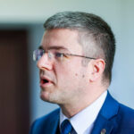 grindeanu minte mult si amesteca foarte mult subiectele ce ii reproseaza irineu darau presedintelui psd 6a71be0348db9