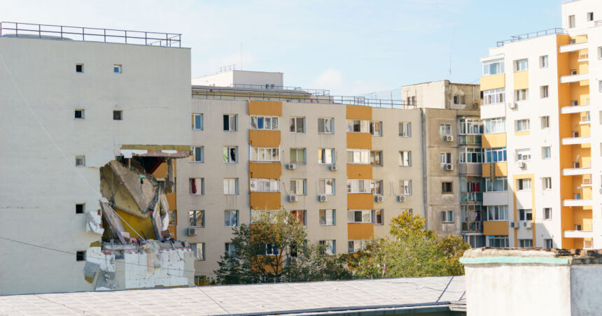 incepe evaluarea imobilelor din zona afectata de explozia din rahova ce trebuie sa stie locatarii apelul politiei locale 6a85f972d088c