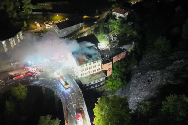 mae doi cetateni romani au murit in urma unui incendiu care a cuprins o cladire din thusis elvetia 6a91ef93ef3a7