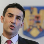 manda catre bolojan poate ca este timpul sa faceti si dumneavoastra un sacrificiu plecati 6a8018d010af8