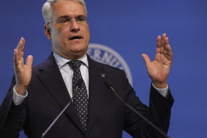 ministrul muncii da vina pe psd pentru esecul legii salarizarii a sabotat fiecare pas al reformei 6a8f3e7e066b0