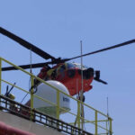 misiune in premiera anuntata de raed arafat un elicopter black hawk a evacuat un ranit de pe o nava aflata in largul marii negre 6a7228682e616