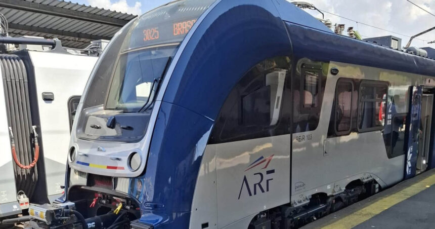 pasageri dezamagiti de noul tren pesa a ajuns la destinatie cu o ora intarziere iar in vagoane a fost ca in cuptor 6a758cc549edc