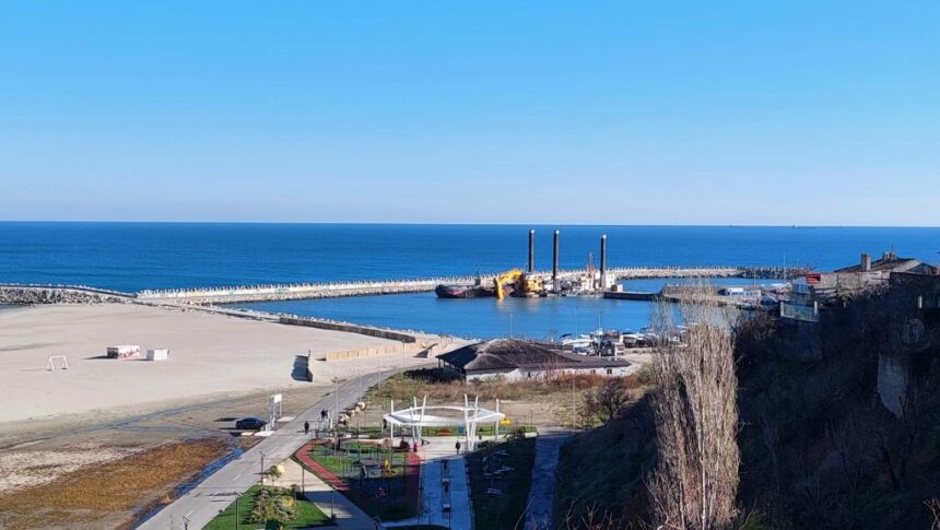 peste 80 de milioane de lei pentru reparatiile capitale la digul de sud est al portului tomis 6a9493e4625d2