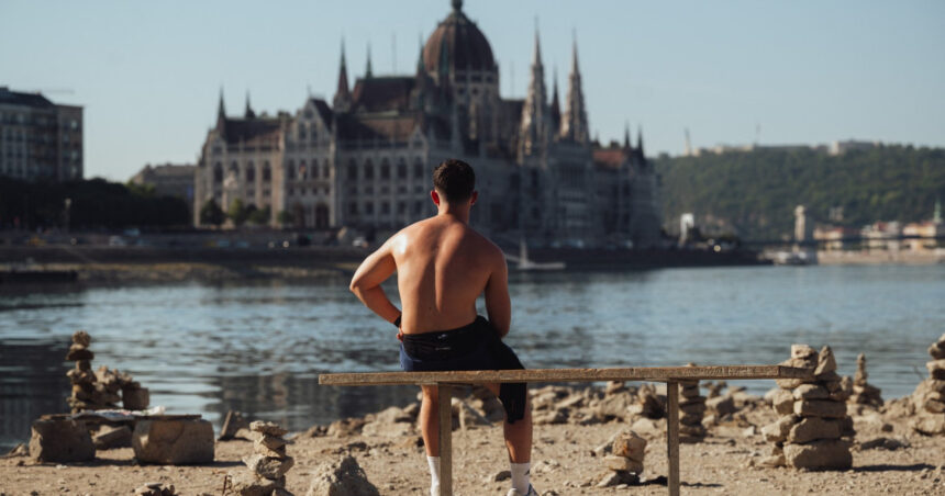 record istoric de caldura la budapesta in timp ce ungaria se apropie de 42 c restrictii privind consumul de apa 6a748fa67147f
