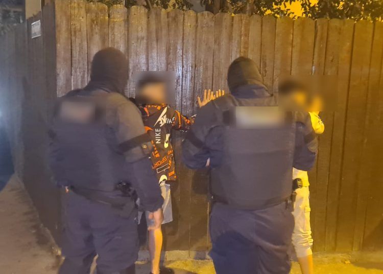 scandal cu rangi la valu lui traian a fost agresat si un politist vezi cine sunt cei implicati 6a86c35a74ec4