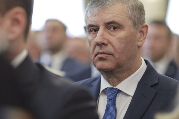 seful spp lucian pahontu nu a depus o declaratie privind colaborarea cu securitatea raspunsul cnsas despre procesul de verificare 6a900bb48f10c