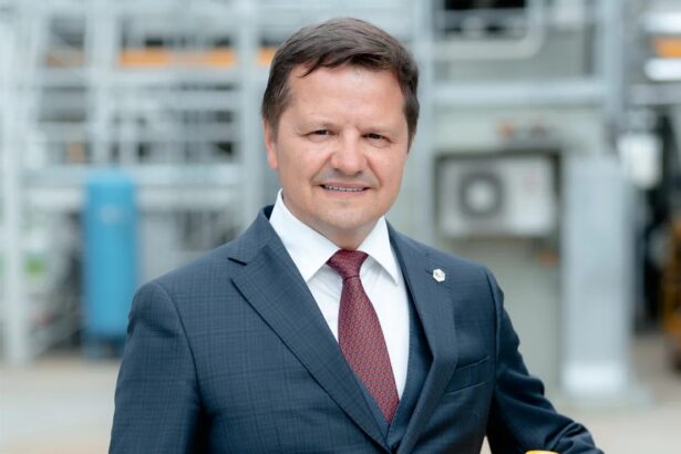 stefan vuza investeste 35 de milioane de lei pe litoral 6a822cfa59162