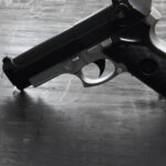 trei persoane au fost trimise in judecata dupa ce au adus in romania arme letale cumparate din turcia 6a74505c7239a