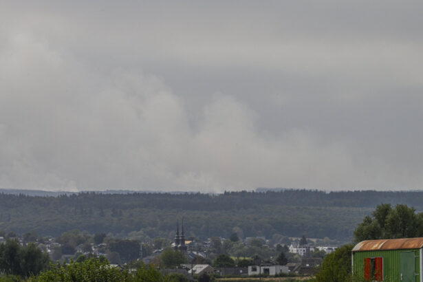 ue trimite elicoptere si bombardiere cu apa pentru stingerea celui mai grav incendiu din belgia din ultimele trei decenii 6a8062951784f