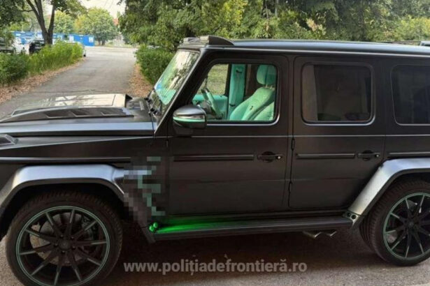 un elvetian a intrat in romania cu o masina de 200 000 de euro politistii de frontiera l au urmarit si i au confiscat o 6a84225aec04a