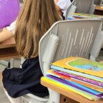 un nou an scolar aceleasi probleme la constanta elevi relocati parinti nemultumiti si fara rechizite gratuite 6a955590682a6
