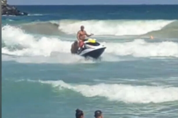video doi tineri au murit inecati in mare in zona statiunii olimp 6a821685b8cd5