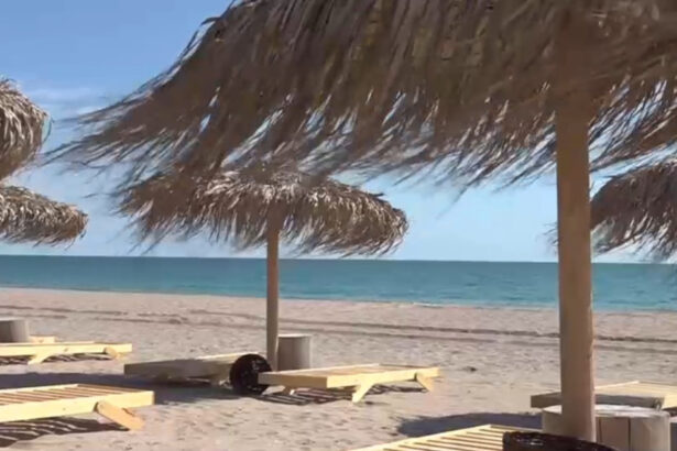 video furtuna de nisip in eforie nord turistii au parasit plaja din cauza rafalelor puternice 6a8719bb4f77b