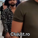 video n o facut cu atentie prima reactie a tinerilor care au atacat cu pietre si topoare o ambulanta care transpora un bolnav 6a85859702c34