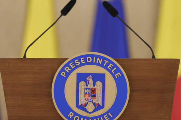 video nicusor dan cere reexaminarea legii care permite scoaterea de terenuri din arii protejate pentru proiecte hidroenergetice 6a7c660c30a9c