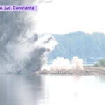 video stanca parjoaia a fost detonata explozie spectaculoasa in dunare pentru salvarea centralei de la cernavoda 6a703c3f1766e