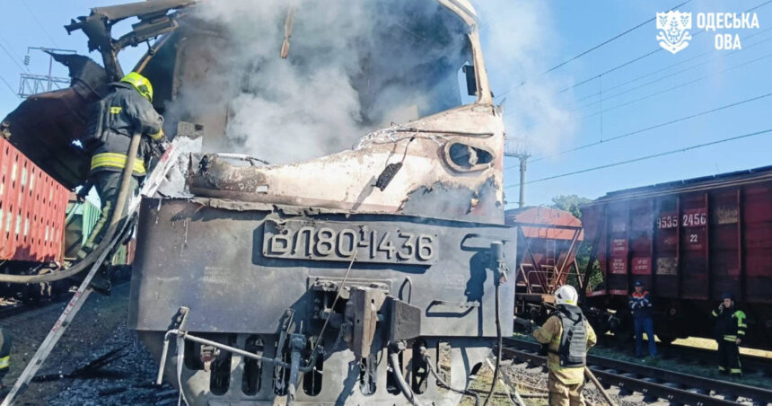 video tren de calatori atacat de o drona ruseasca la odesa mecanicul de locomotiva si ajutorul sau au murit un act terorist ingrozitor 6a7d98ea312c1
