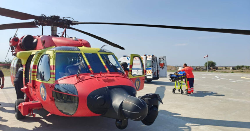videofoto misiune de urgenta in largul marii negre un elicopter black hawk trimis sa salveze o persoana din zona neptun deep 6a8ae08b94364