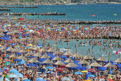weekendul de ziua marinei si sfanta maria cel mai aglomerat din acest an pe litoral 100 grad de ocupare 6a81b0907eab2