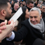 atac lansat de calin georgescu la siegfried muresan si nicusor dan un individ ca eroare a istoriei ca si cel care l a desemnat 6aba6b9e53ca4