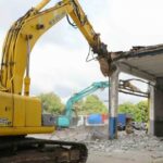 au inceput lucrarile de demolare la fostul sediu rar din constanta pe teren va fi amenajat un parc 6aa81a30941bd