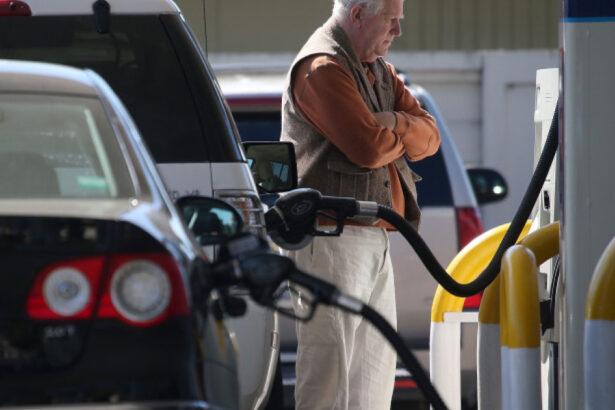 busoi urmarim ce se intampla pe piata carburantilor ca sa ne asiguram ca nu vorbim despre situatii in care se speculeaza 6aa02d438d799