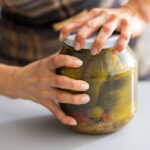cum se sterilizeaza corect borcanele pentru conserve greseala din cauza careia capacele nu se inchid etans 6aaf6f1f49c56