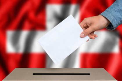 elvetienii au votat pentru pastrarea actualei neutralitati referendumul privind inasprirea regulilor a fost respins 6ab90f930d47a