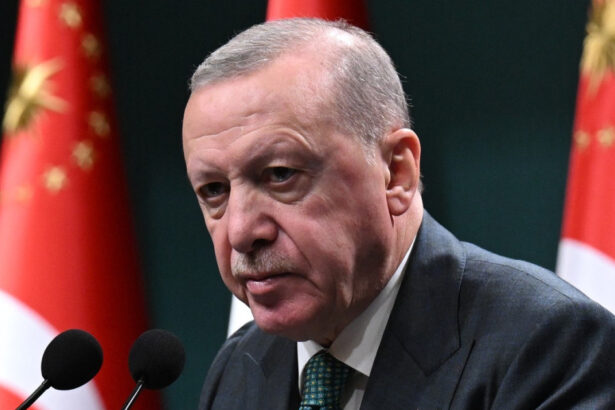 erdogan anunta ca turcia ar putea adera la blocul de securitate condus de china si rusia ce spune despre relatia cu nato 6a983d3acee4f