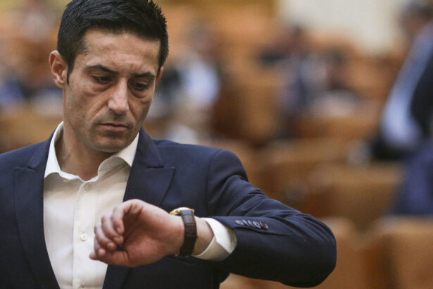 exclusiv claudiu manda al doilea in topul absentilor din pe muresan a declarat ca sotul olgutei vasilescu nu ne face cinste la bruxelles 6ab3e8147141f