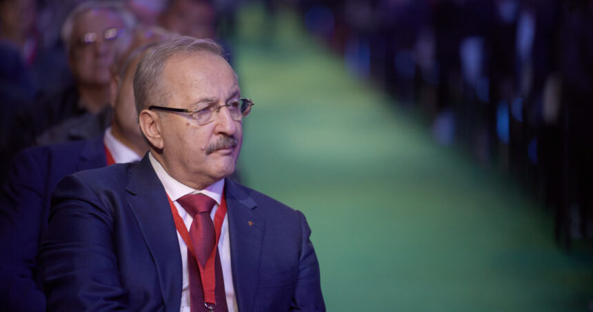 exclusiv vasile dincu isi doreste o noua runda de negocieri pentru guvern s a ajuns ca partidele sa exceleze in a trage linii rosii 6aabe417661f9